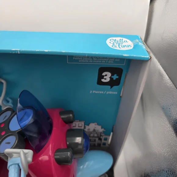 Stella & Finn Newberry Scooter for 18-in Dolls, Toy Figure for Kids, Ages 3+ NEW - Picture 5 of 9